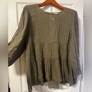 American Eagle Sage Linen Blouse With Cutout Back, Size XL